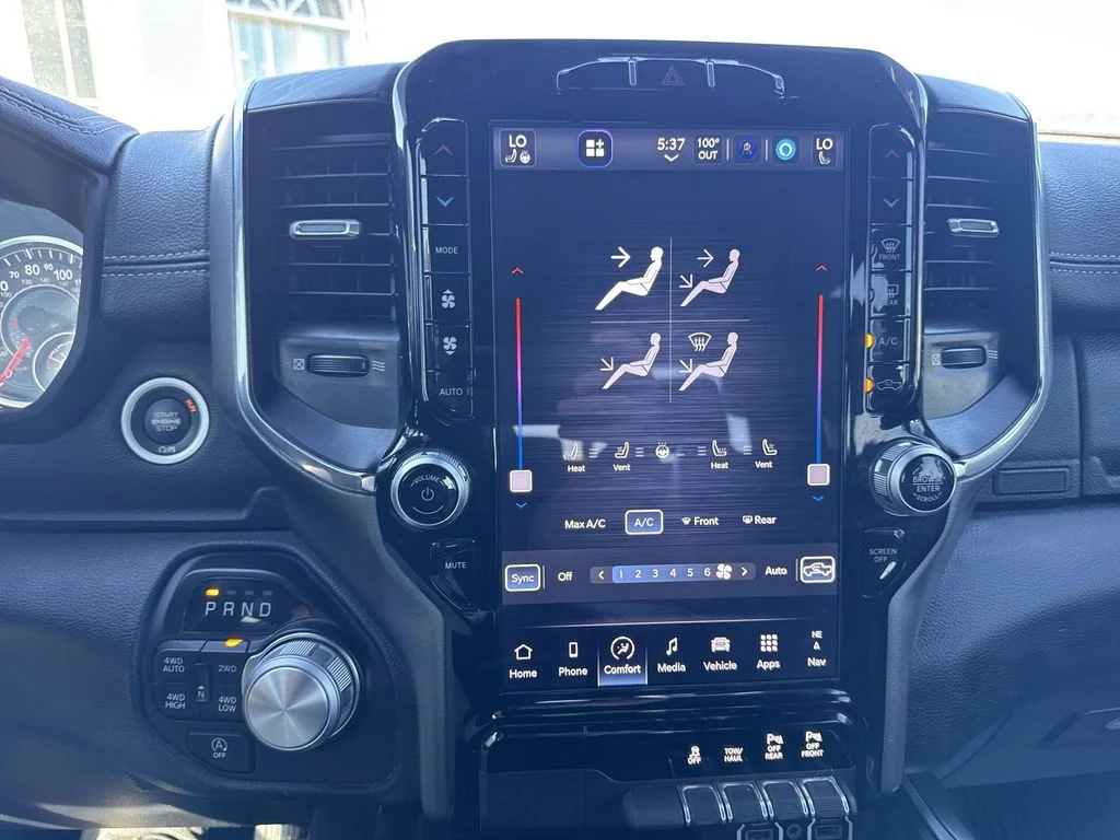 Used 2024 Silver Ram Laramie image 19
