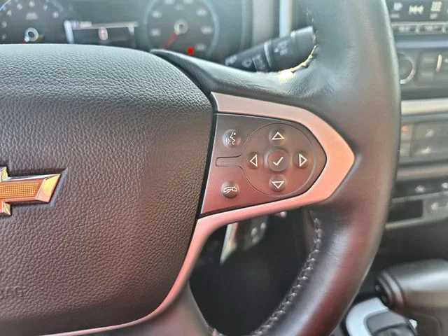 Used 2016 White Chevrolet LT image 18