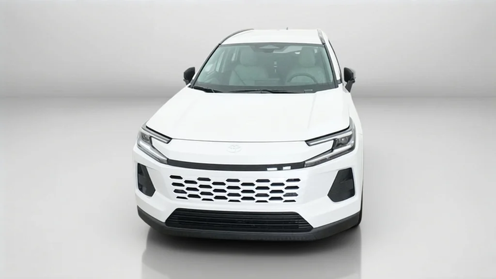 New 2026 Wind Chill Pearl Toyota XLE Premium image 16