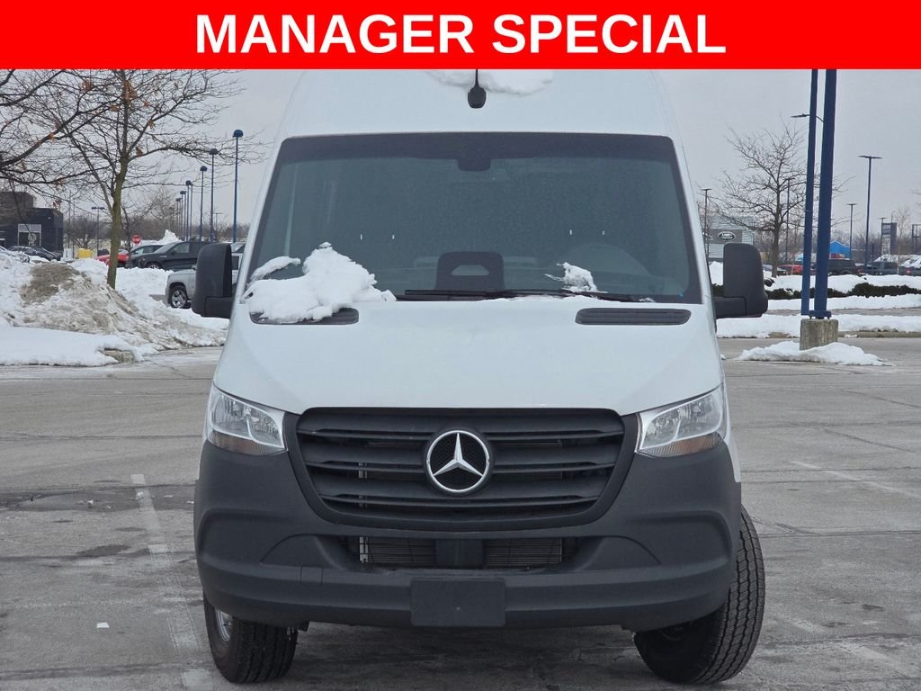 New 2025 Arctic White Mercedes-Benz Cargo 144 WB image 8