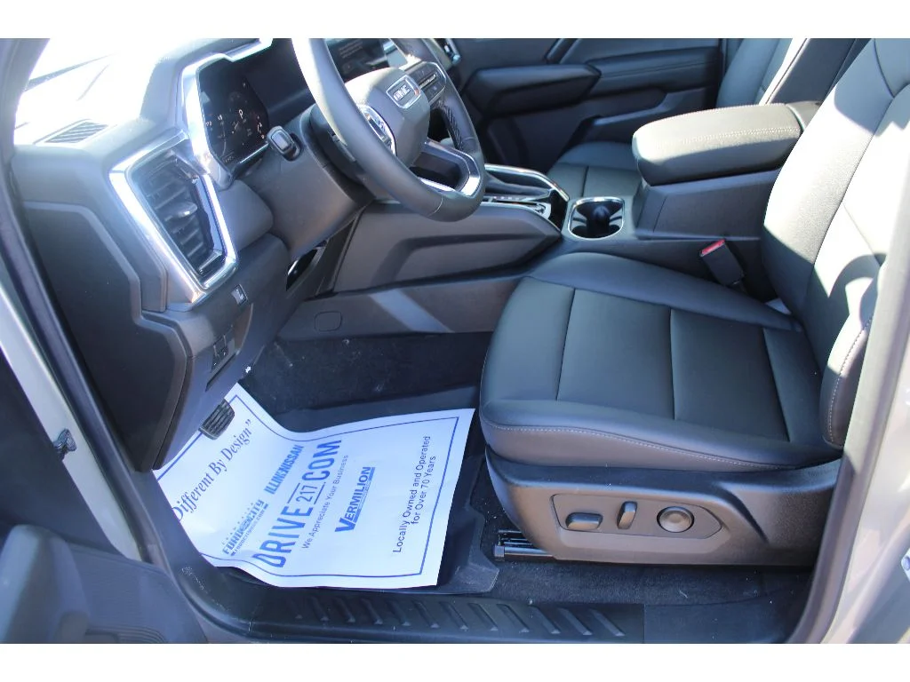 New 2026 STERLING METALLIC GMC 2WD Elevation image 4