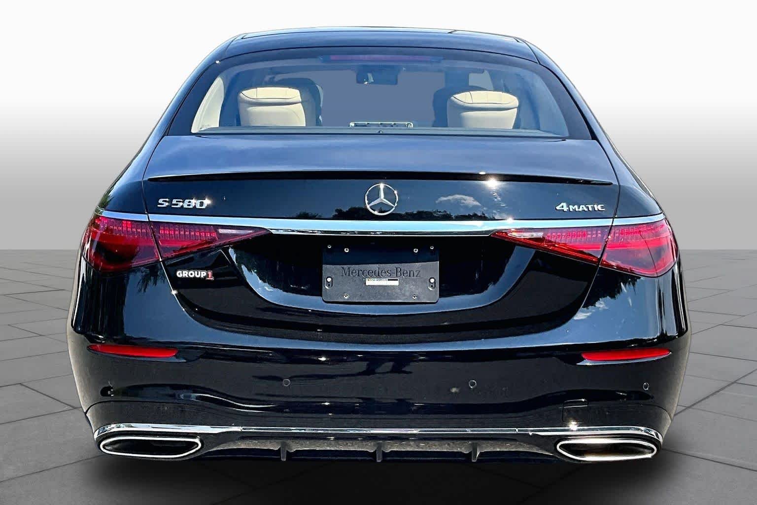 Used 2025 Black Mercedes-Benz S 580 image 5