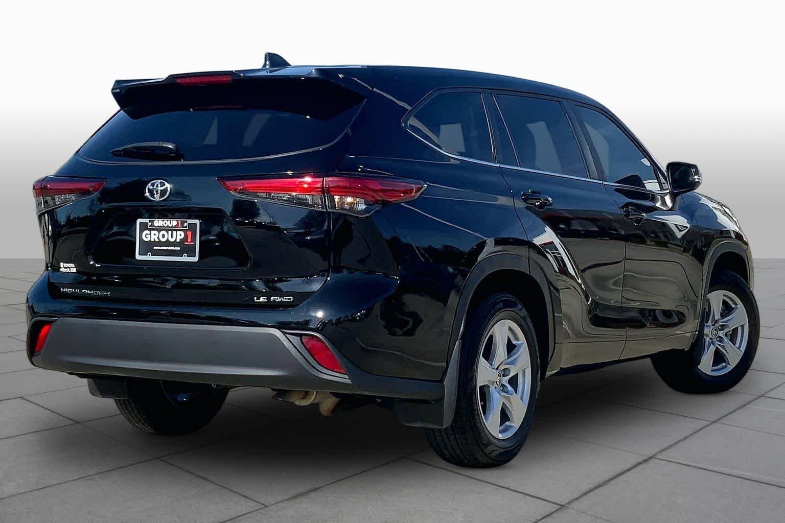 Used 2023 Midnight Black Metallic Toyota LE image 23