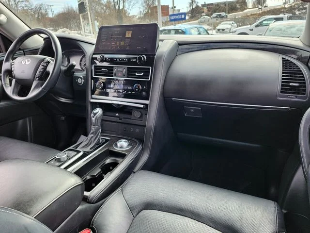Used 2024 Gray INFINITI LUXE image 17