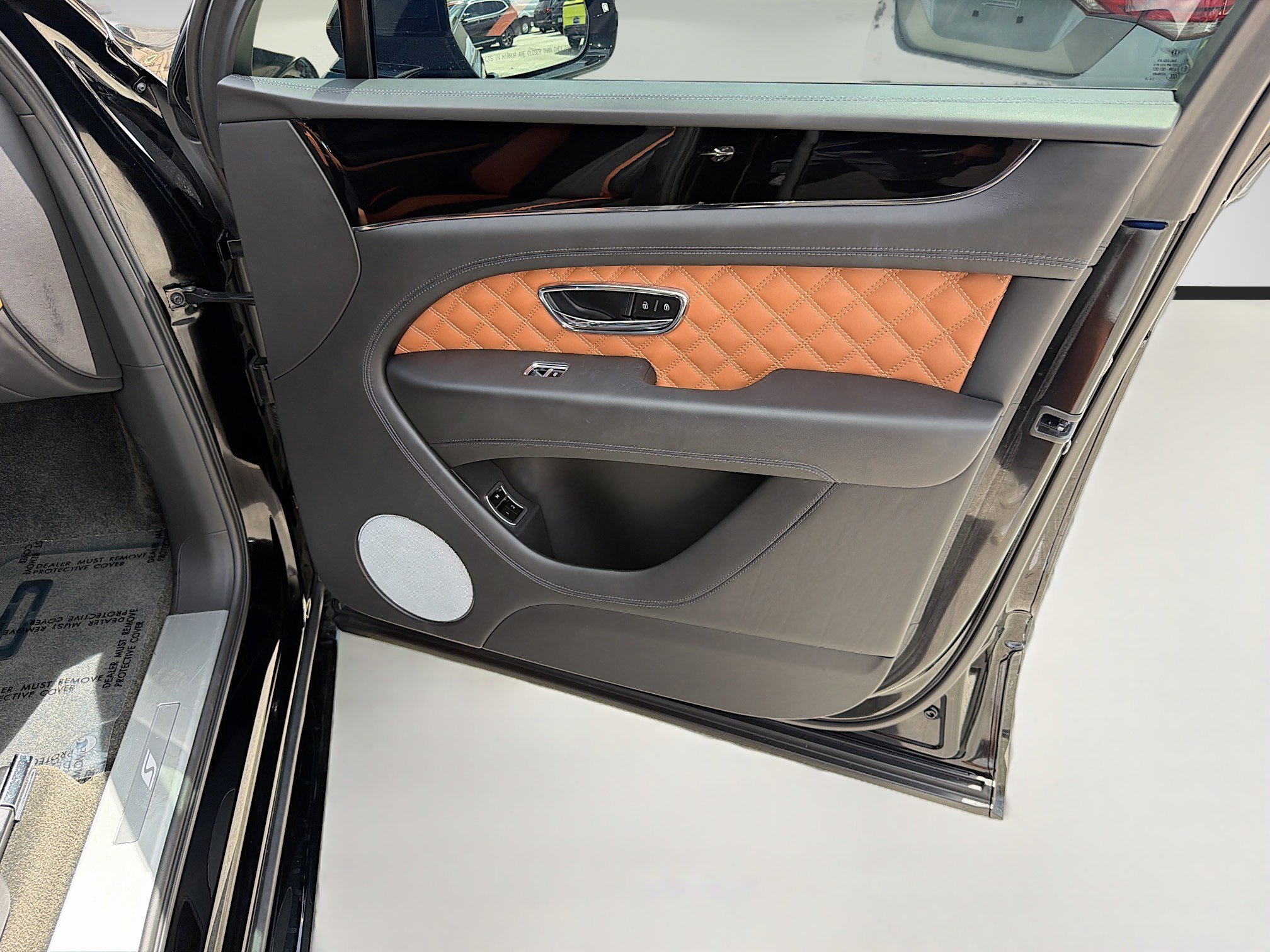 2022 Bentley Bentayga S - Photo 32
