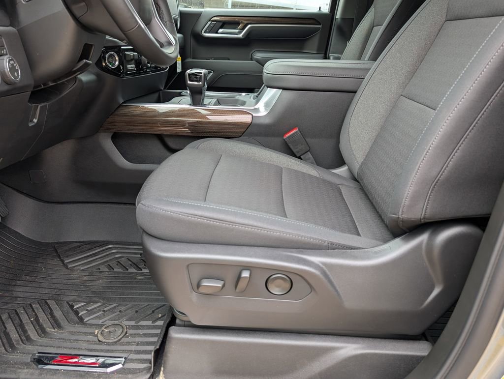 2026 Chevrolet Silverado 1500 LT - Photo 9