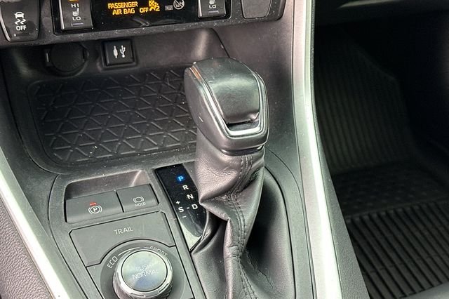 Used 2019 Black Toyota XSE image 26