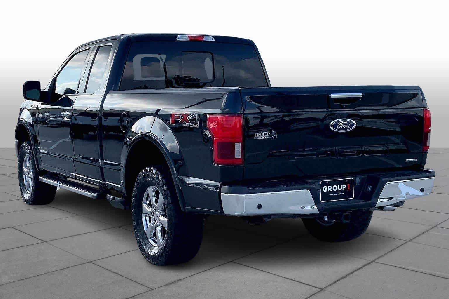 Used 2020 Agate Black Ford LARIAT image 12