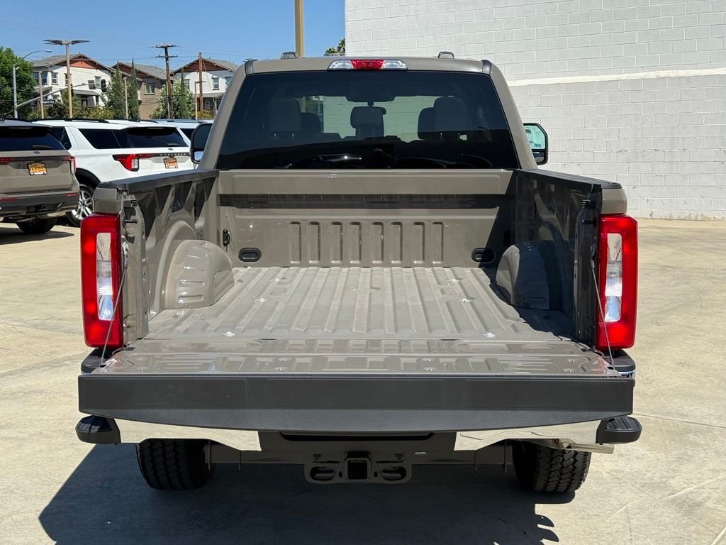 2026 Ford F-250 Super Duty XLT - Photo 15