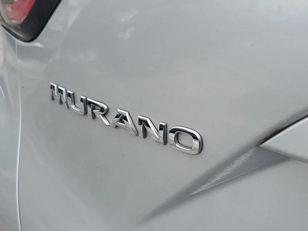 Used 2017 Silver Nissan SV image 9