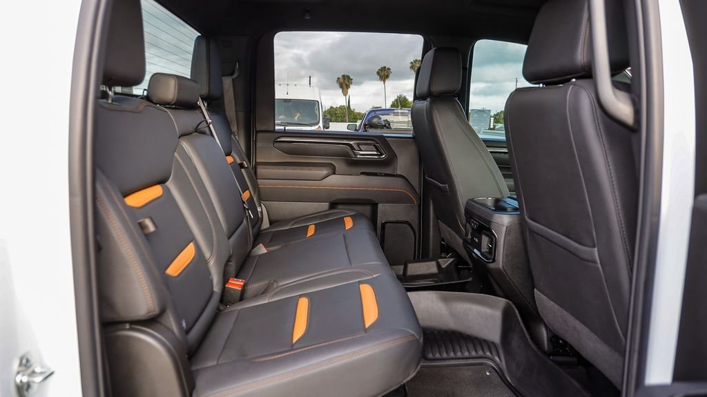 Used 2025 Summit White GMC AT4 image 19
