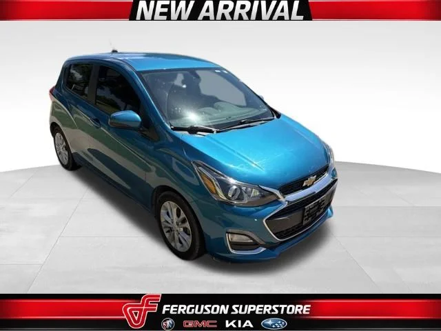 Used 2020 Blue Chevrolet 1LT image 1