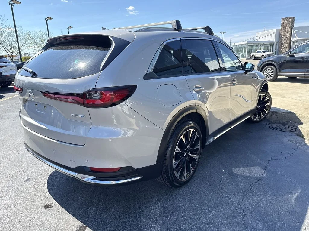 Used 2024 Silver Mazda Premium Plus image 3