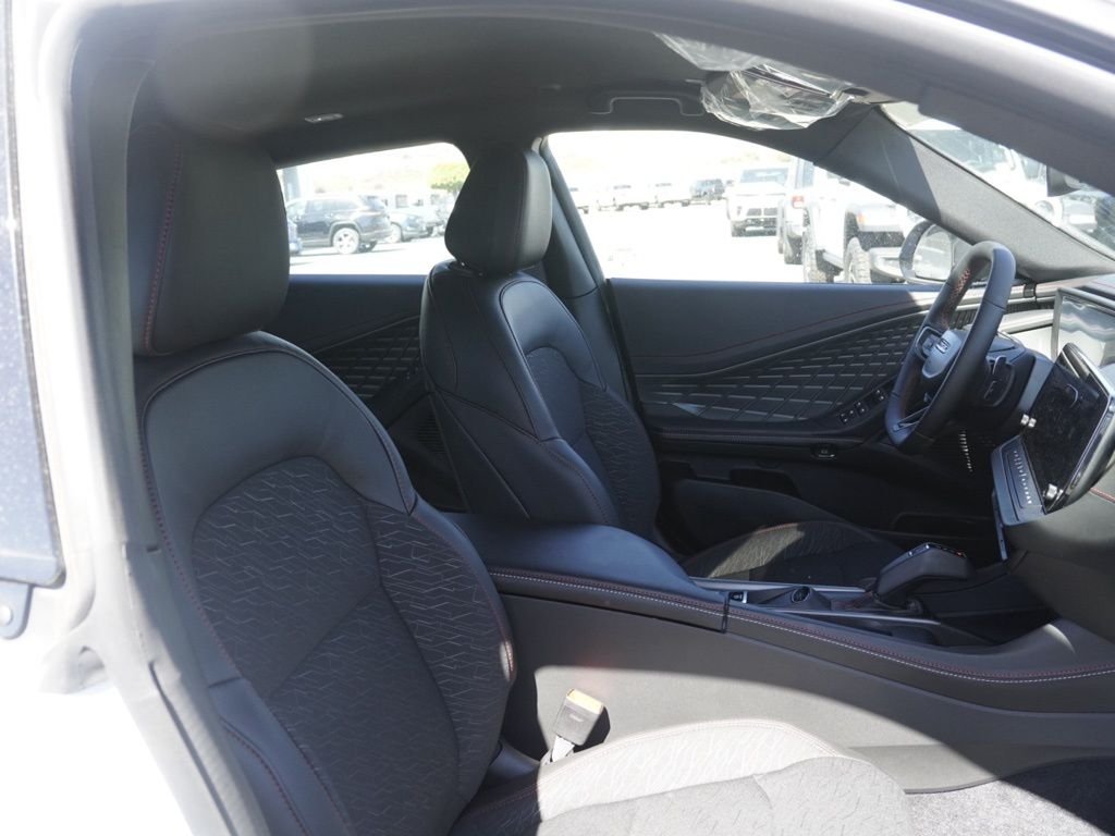 New 2026 White Knuckle Exterior Paint Dodge R/T Scat Pack image 20