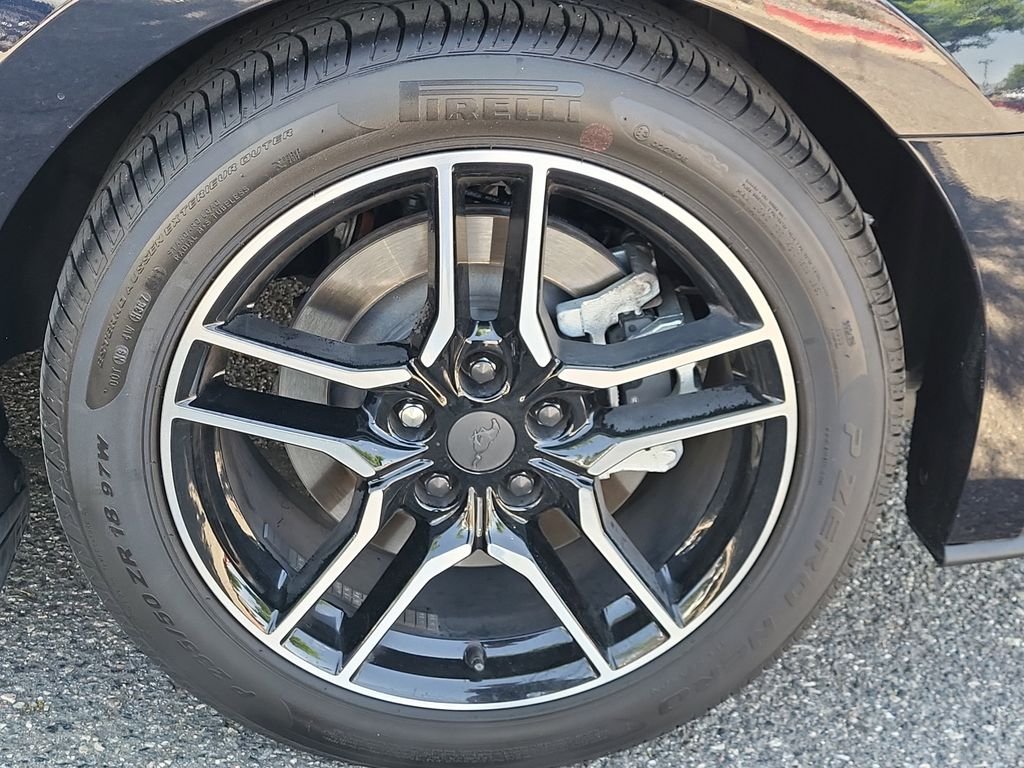 Used 2021 Blue Ford GT Premium image 22
