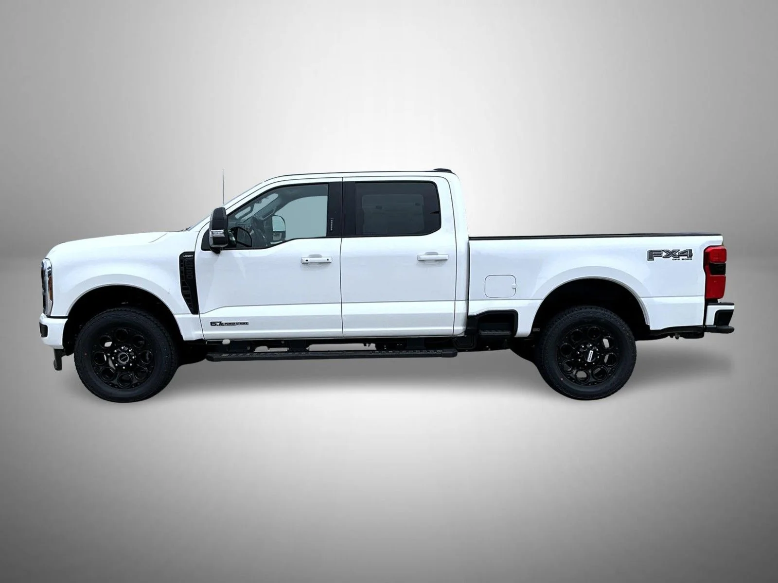 New 2026 Star White Metallic Tri-Coat Ford Lariat image 8