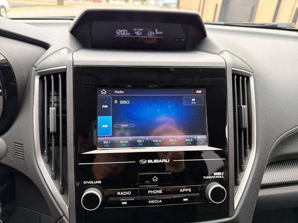 Used 2023 Gray Subaru Base image 26