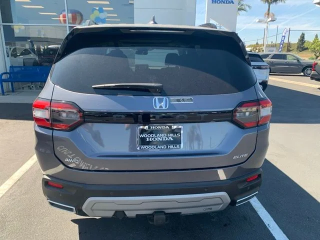 Used 2025 Gray Honda Elite image 4