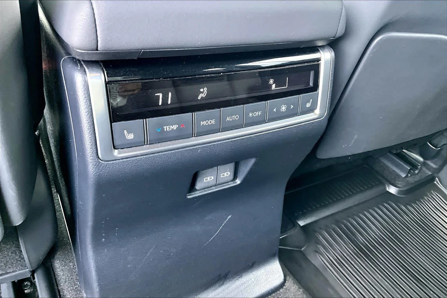 Used 2024 Nebula Gray Pearl Lexus Luxury image 34