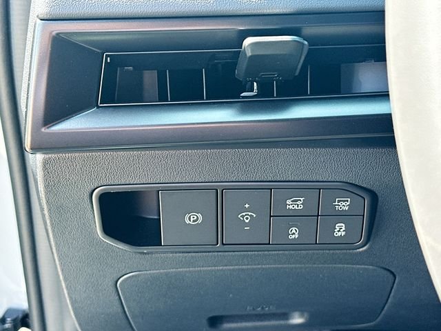 New 2027 Wolf Gray Kia X-Pro SX Prestige image 10