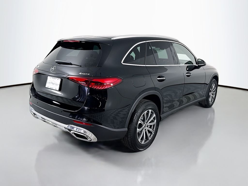 New 2026 Black Mercedes-Benz GLC 300 image 9