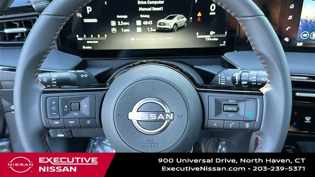 Used 2025 Gray Nissan SR image 11