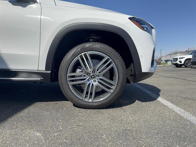 New 2026 Polar White Mercedes-Benz GLS 450 image 26