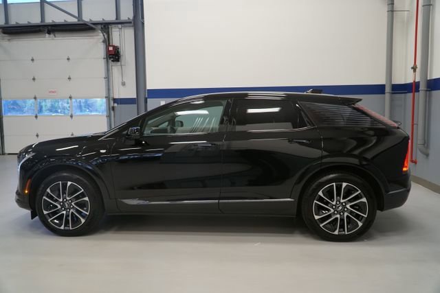 Used 2026 Cadillac OPTIQ Sport with VIN 3GYK3EM46TS123531 for sale in White Plains, NY