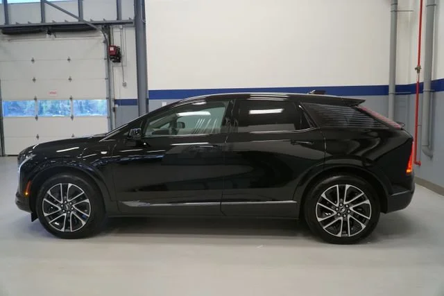 Used 2026 Cadillac OPTIQ Sport with VIN 3GYK3EM46TS123531 for sale in White Plains, NY