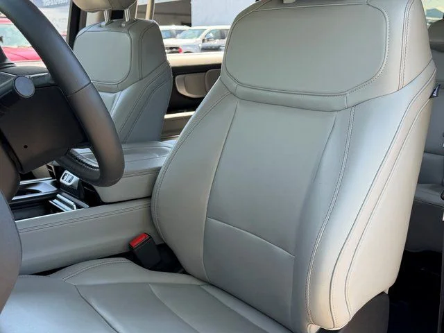 Used 2025 White Ford Active image 32