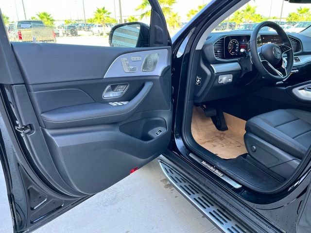 New 2026 Black Mercedes-Benz GLE 450 image 42