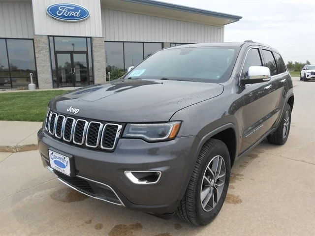 2017 Jeep Grand Cherokee Limited 4WD's photo