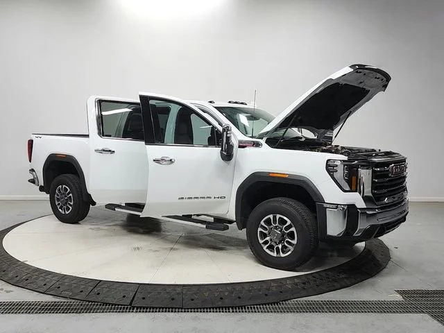Used 2025 Summit White GMC SLT image 9
