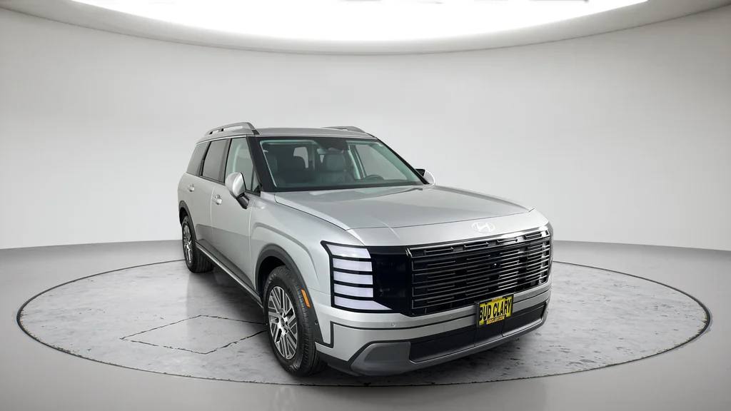 New 2027 Silver Hyundai Calligraphy image 5