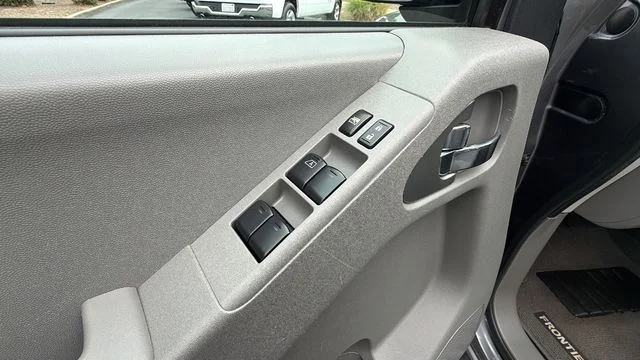 Used 2021 Gun Metallic Nissan SV image 18