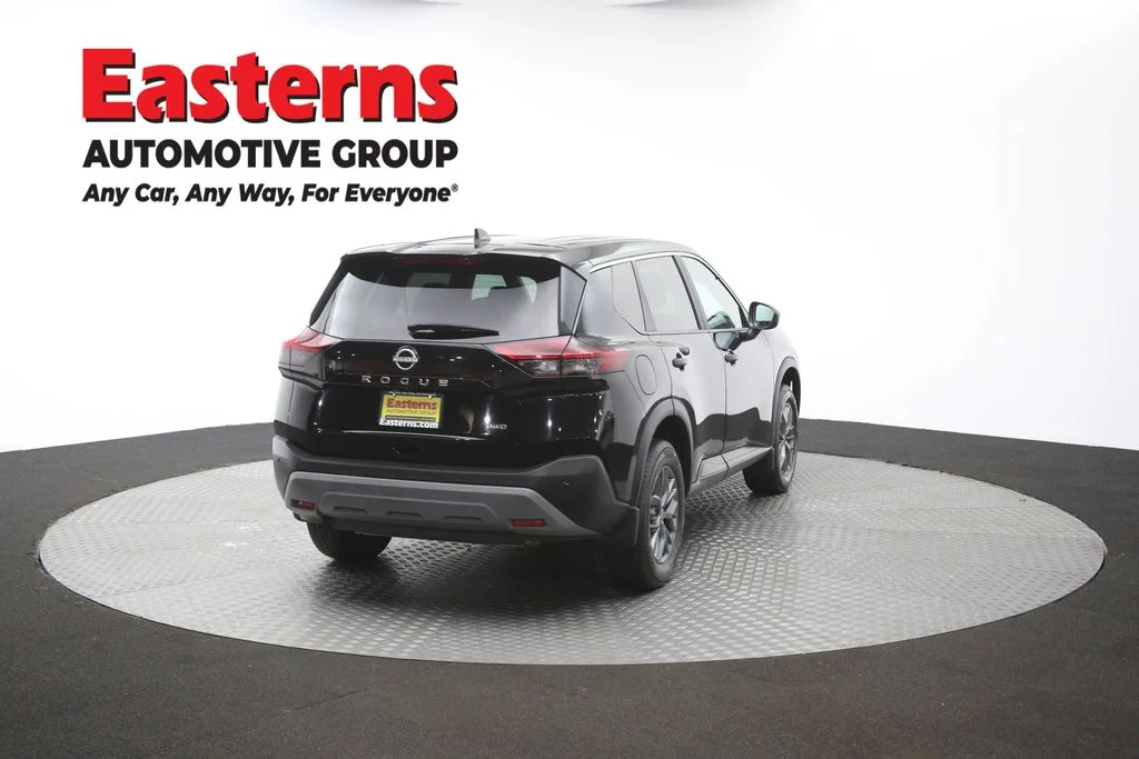 Used 2023 Black Nissan S image 38