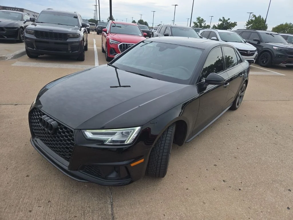 Used 2019 Black Audi 3.0T Prestige image 2