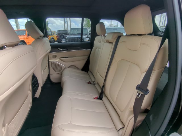 Used 2025 Black Jeep 4xe image 16