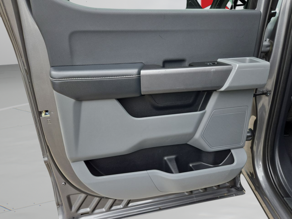 2023 Ford F-150 XLT - Photo 29