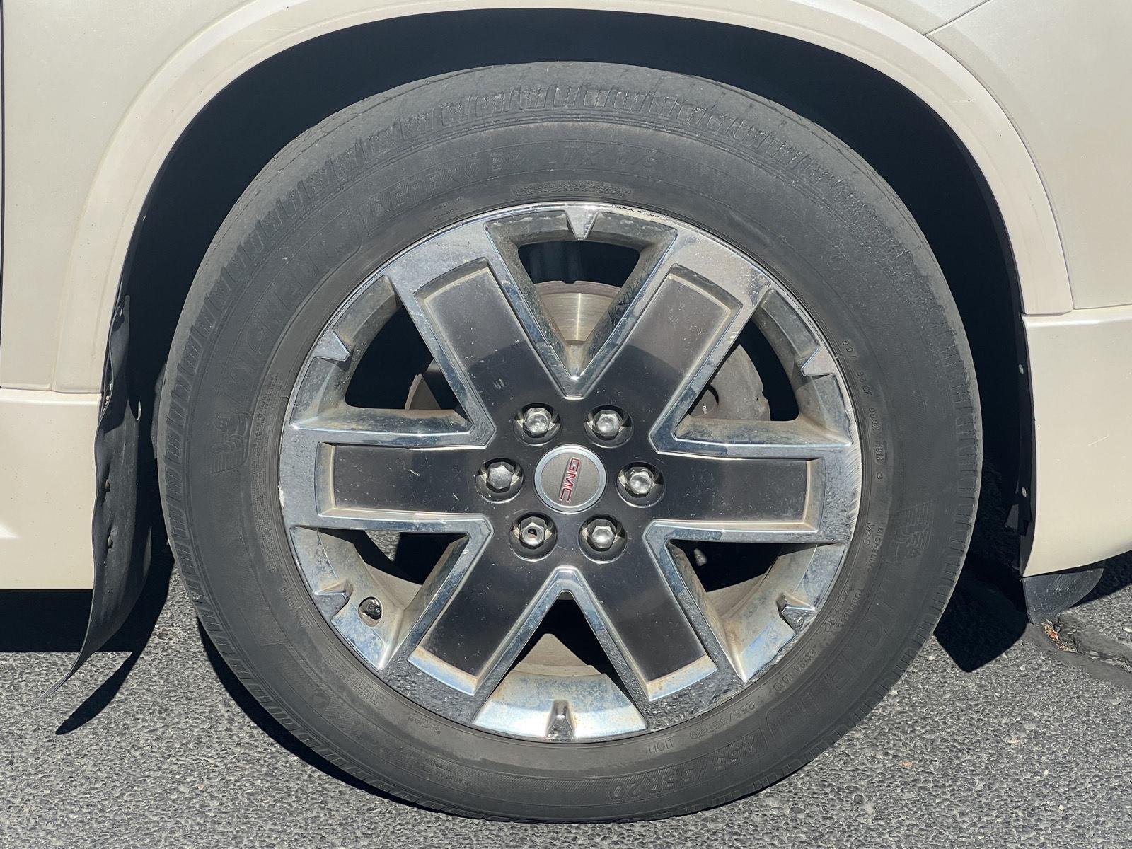 2012 GMC Acadia Denali - Photo 11