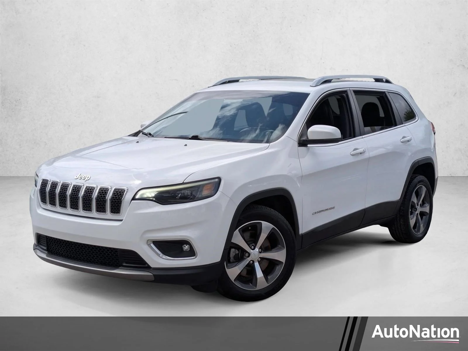 2019 Jeep Cherokee Limited's photo