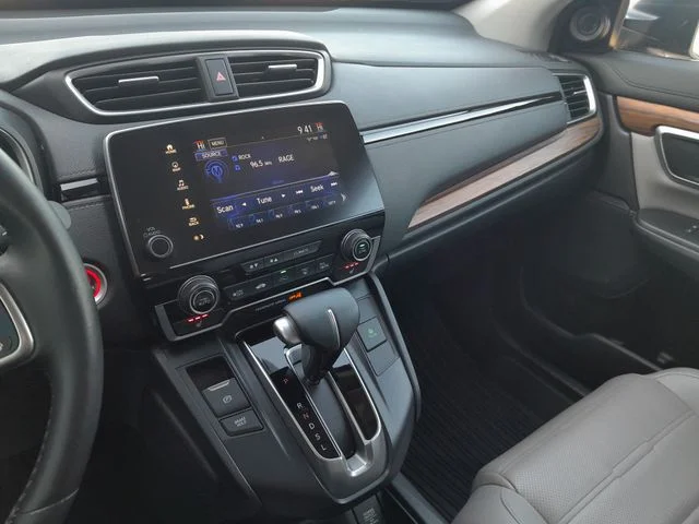 Used 2018  Honda Touring image 20