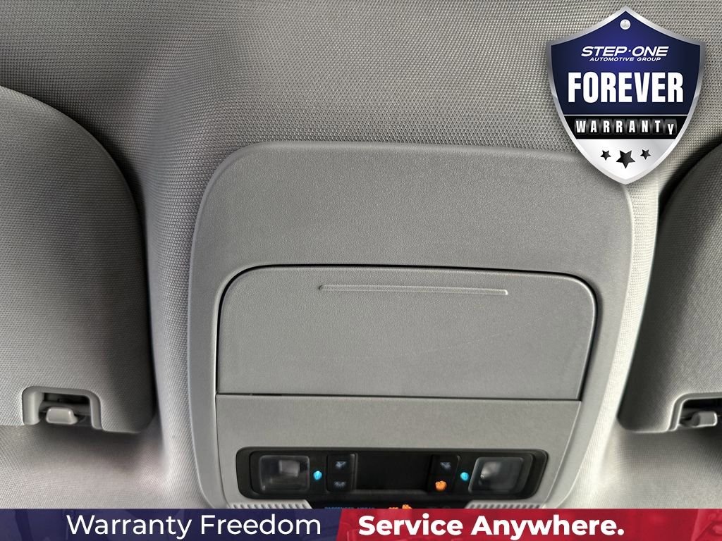 Used 2023 Red Ford XLT image 27