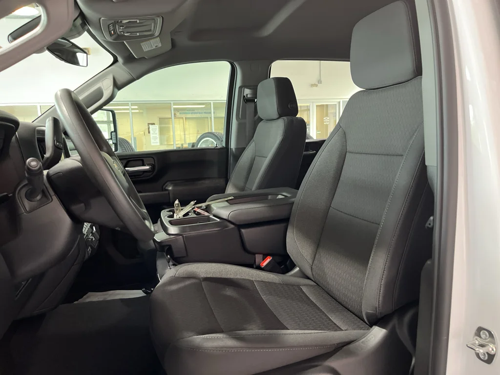 2026 Chevrolet Silverado 2500 HD Custom - Photo 11