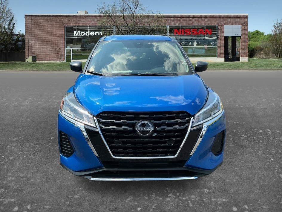Used 2025 Electric Blue Metallic Nissan S image 6