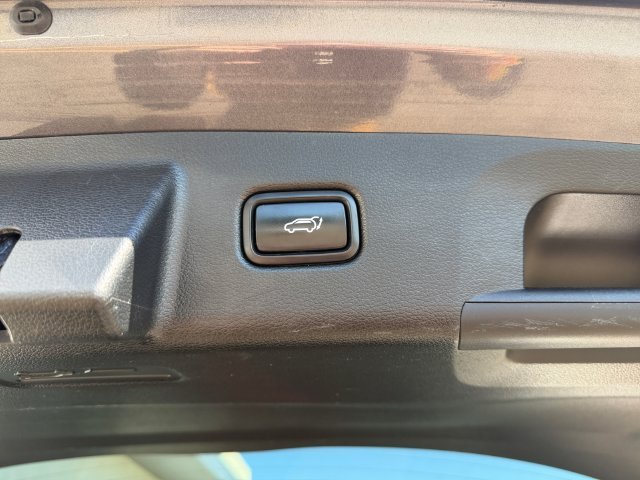 Used 2020 Gray Kia SX image 39