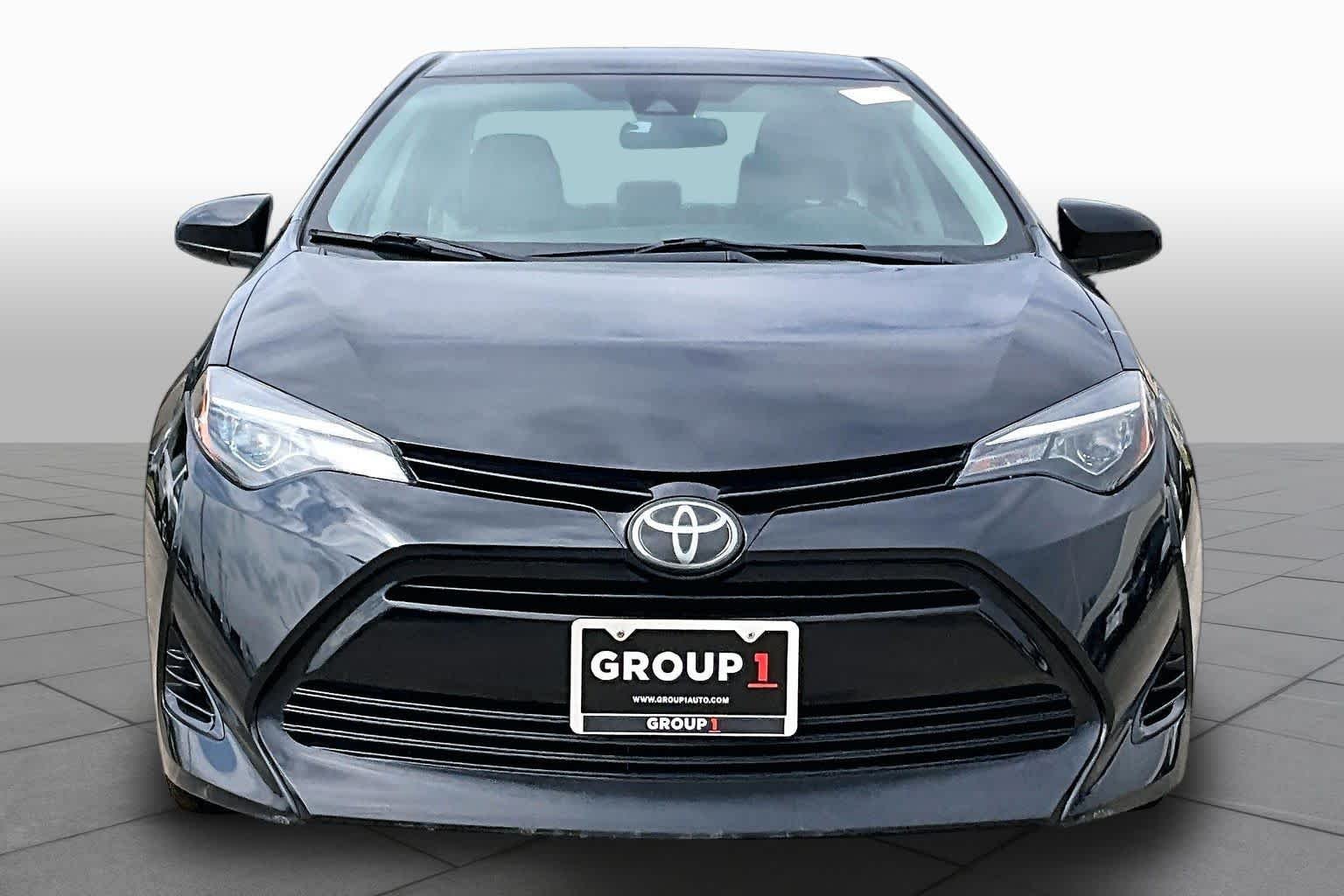 Used 2018 Black Sand Pearl Toyota LE image 4
