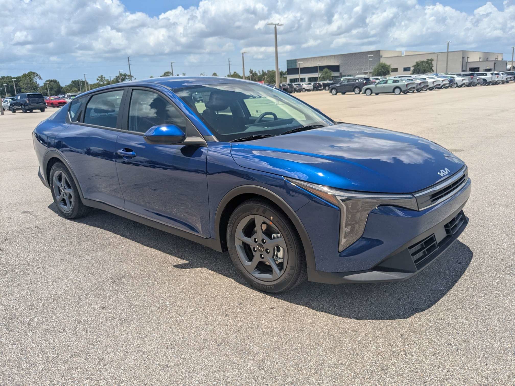 New 2026 Deep Sea Blue Kia LXS image 2