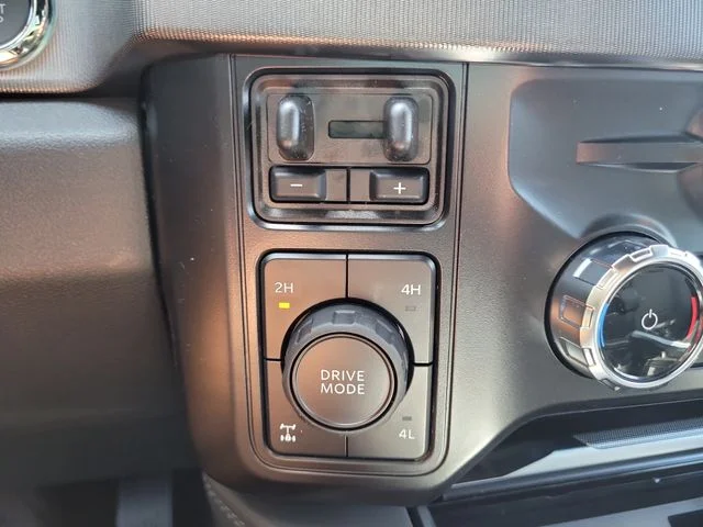New 2026 Gray Metallic Ford Platinum image 29