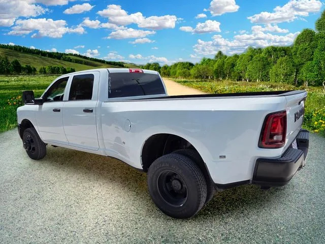 New 2026 Bright White Clear-Coat Exterior Paint RAM Tradesman image 5